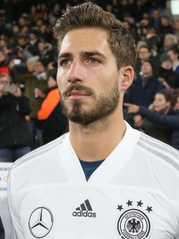 Kevin Trapp – Slick Back with Short Sides