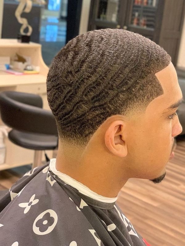 Low Taper Fade with 360 Waves