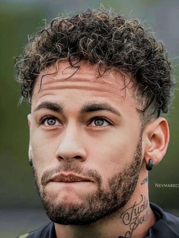 Neymar – Short Curly Hair Fade