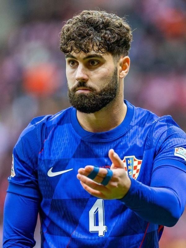 Soccer Player Haircuts for Curly Hair