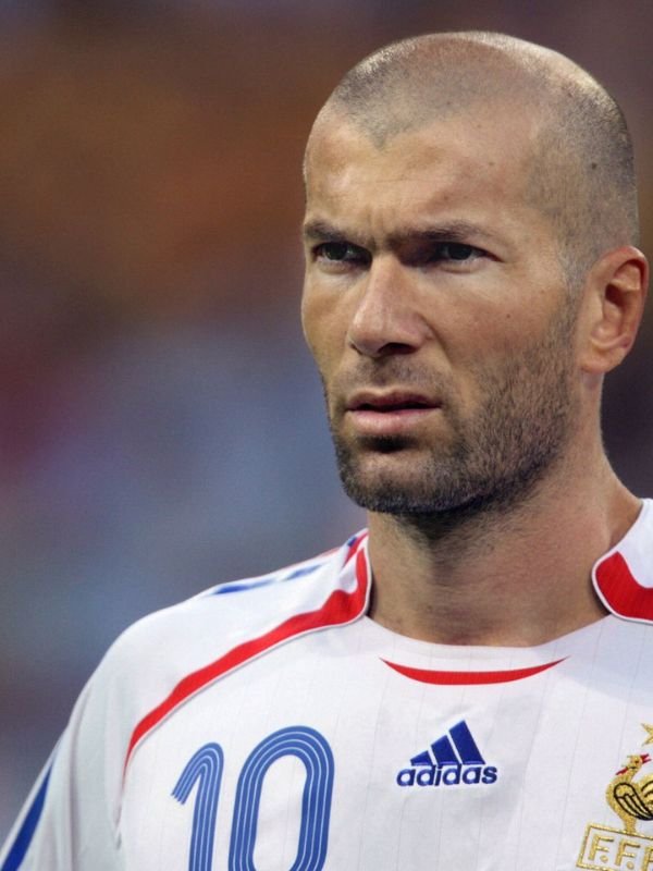 Zinedine Zidane – Clean Shaved Look