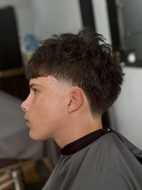 Blowout Textured Fringe with Mid Taper