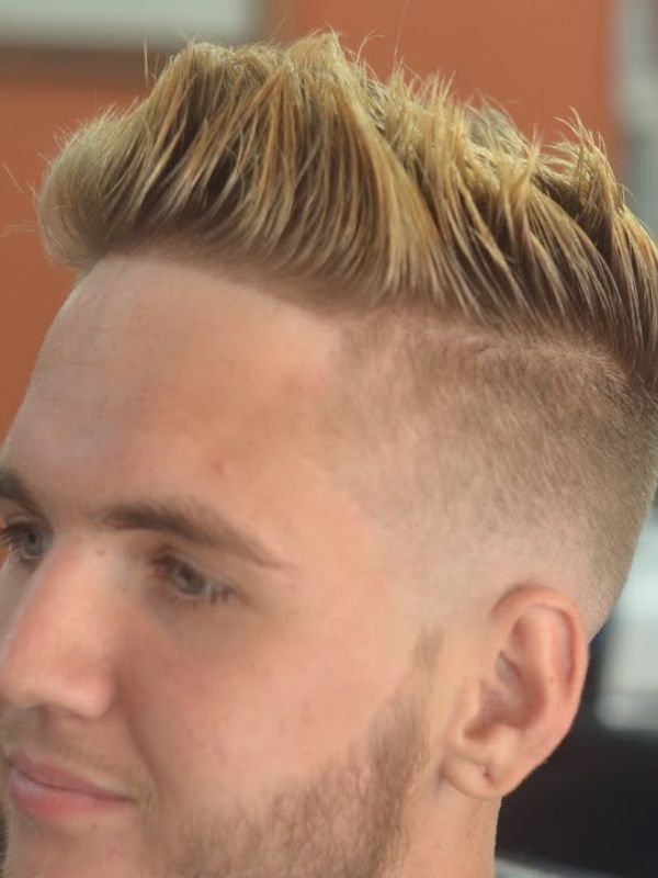 Mid Skin / Bald Fade