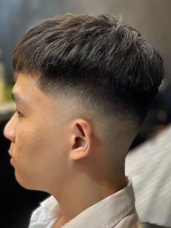 Modern French Crop Low Taper