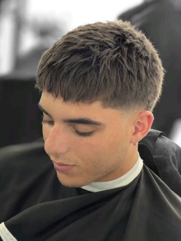 Short French Crop Low Taper